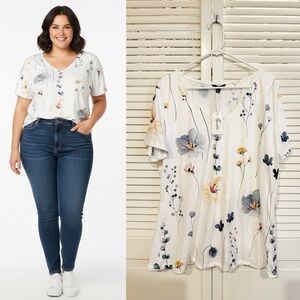 NWT NEW Shall We Watercolor Floral Top 2XL